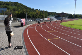 Obnovená atletická dráha s tartanovým povrchom